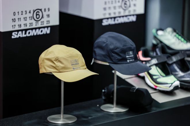 球速体育MAIA ACTIVE开首家瑜伽主题店、小红书跨界开咖啡店、宠物用品买手(图11)